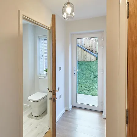 Villa Curlew House Beautiful Modern Town House With Parking Abbey Views Whitby Esterno foto