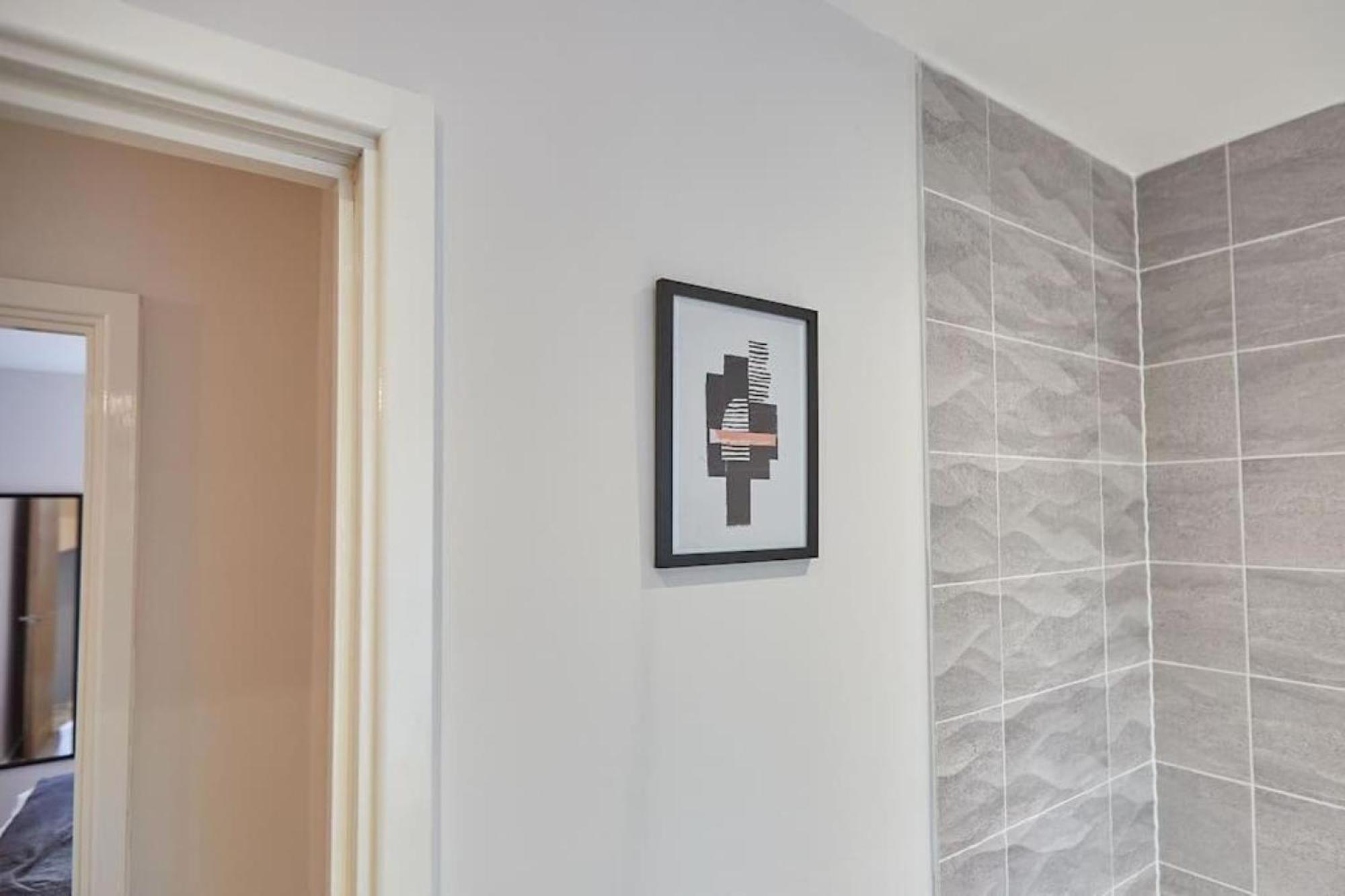 Curlew House Beautiful Modern Town House With Parking Abbey Views