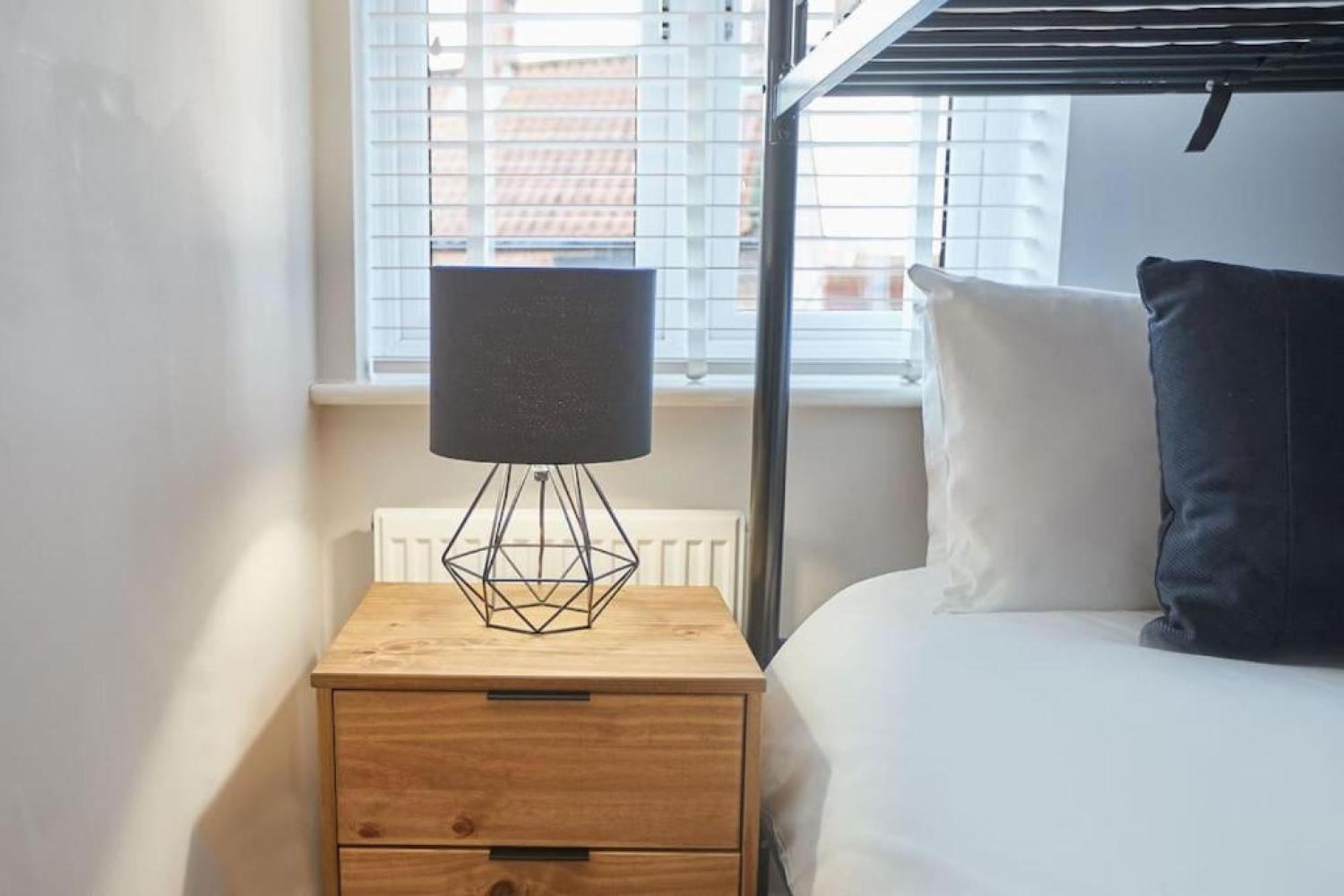 Curlew House Beautiful Modern Town House With Parking Abbey Views Casa vacanze *