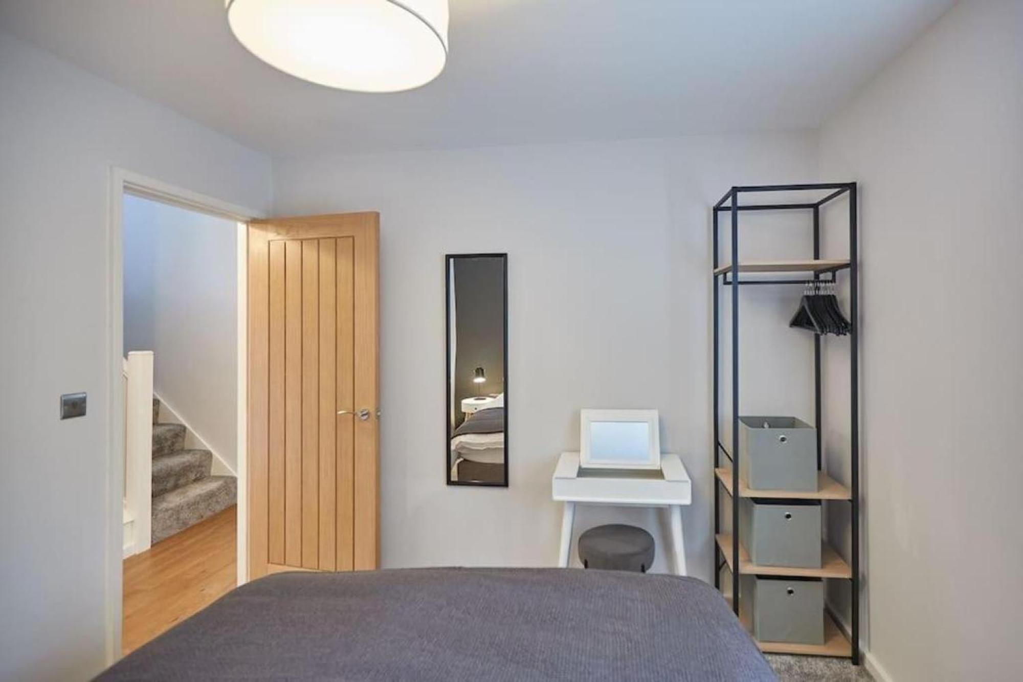 Casa vacanze Curlew House Beautiful Modern Town House With Parking Abbey Views *