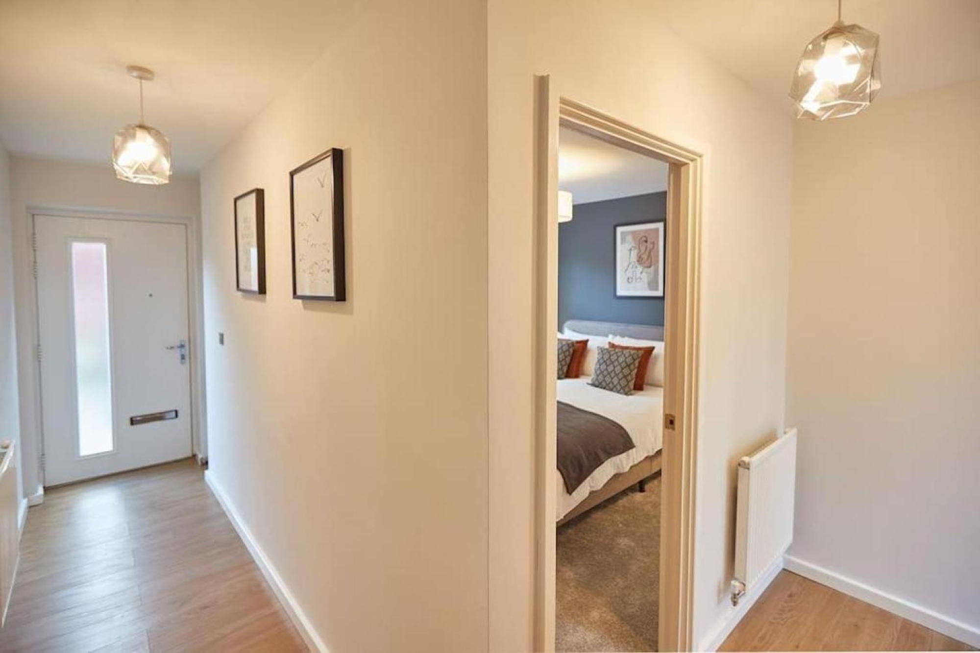 Curlew House Beautiful Modern Town House With Parking Abbey Views